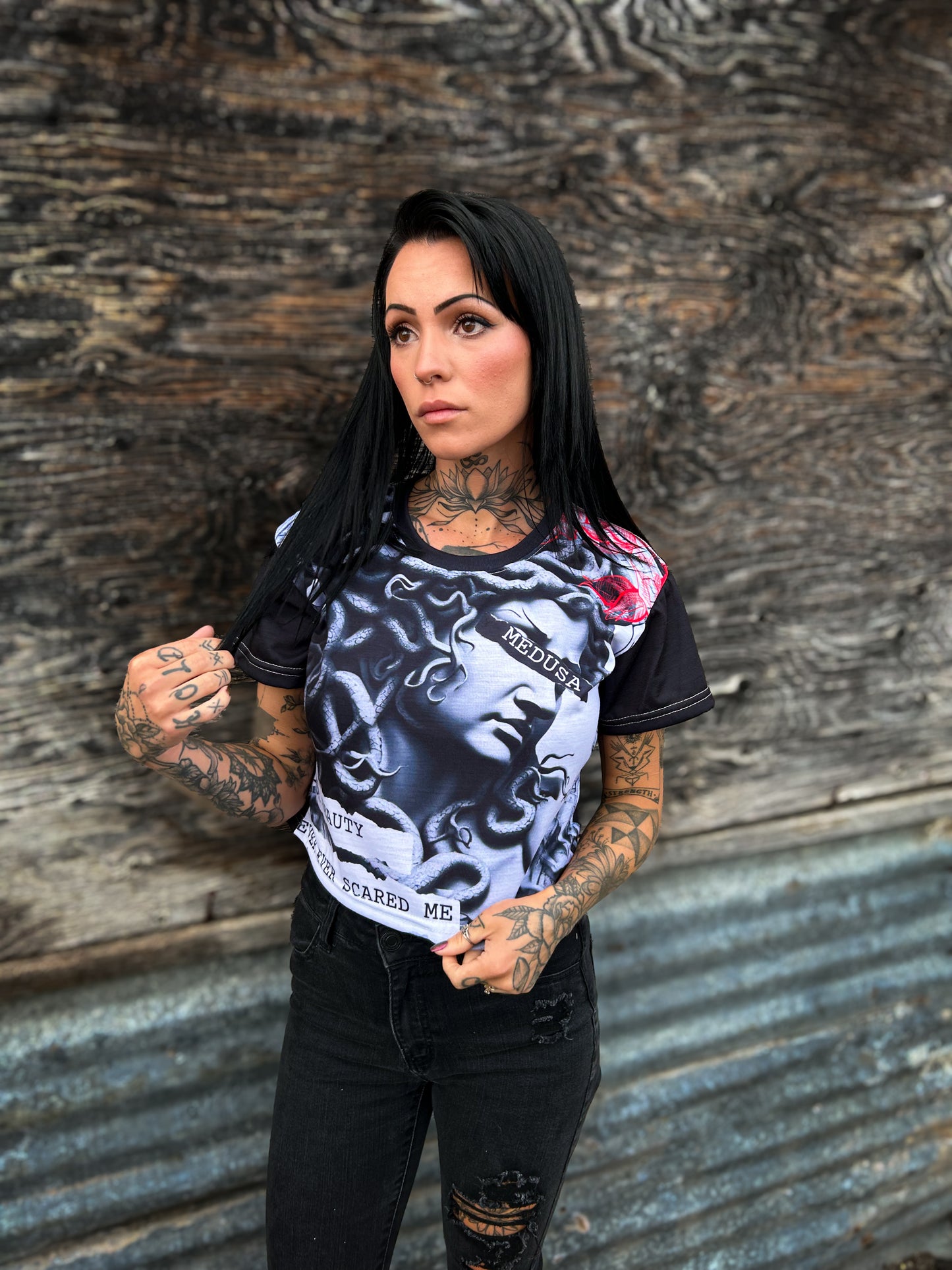 Medusa Rose Crop Tee