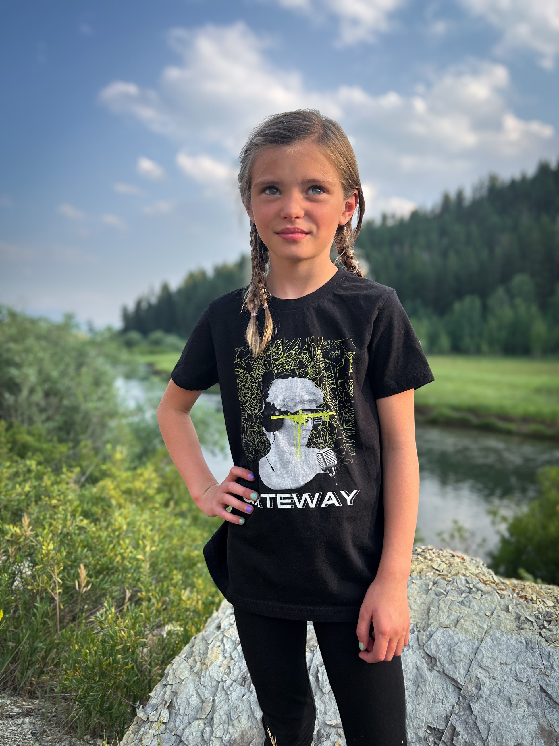 Youth GW Short Sleeve Tee [ Green ] - Gateway Apparel Co.